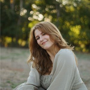 Meet your Posher, Molly